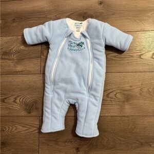 Baby Merlin’s Magic Sleepsuit Size Small Blue One Piece 3-6 Mos 12-18 Lbs EUC